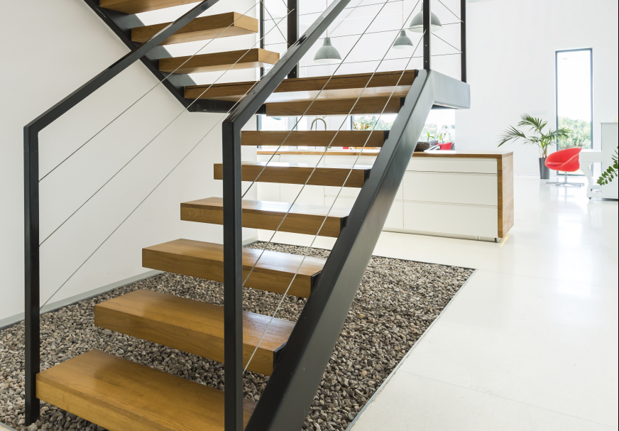 Różnice i podobieństwa schodów stalowych i betonowych (część 2).