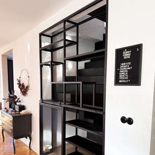 Loft Bücherregal mit Schiebetüren - Bücherregal aus Metall in Mattschwarz